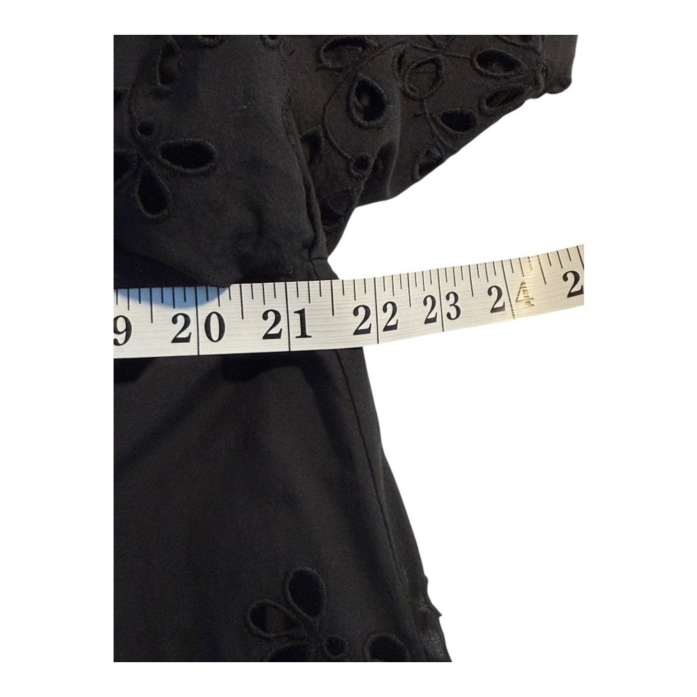 Madewell Black Eyelet Cropped Button-Front Blouse - Picture 6 of 8